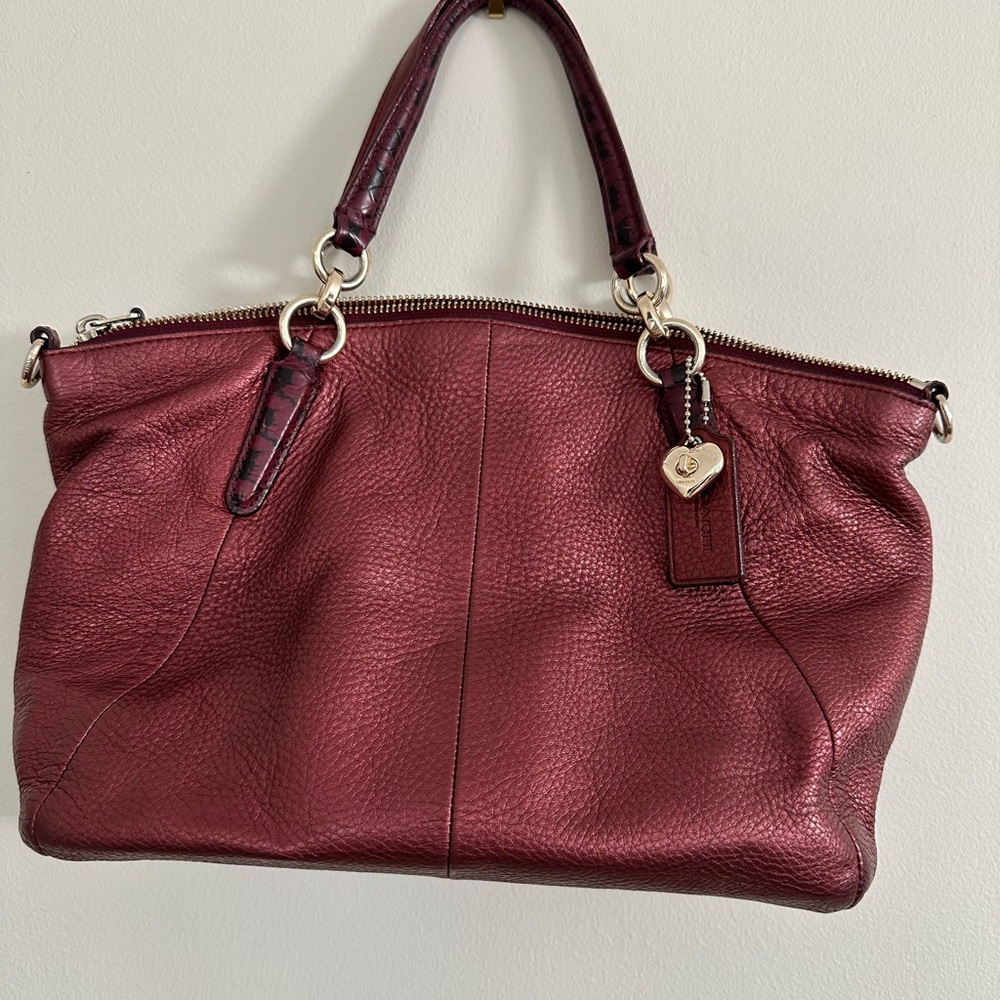 Coach Small Kelsey Satchel Bag (crossbody strap included) - Picture 2 of 4